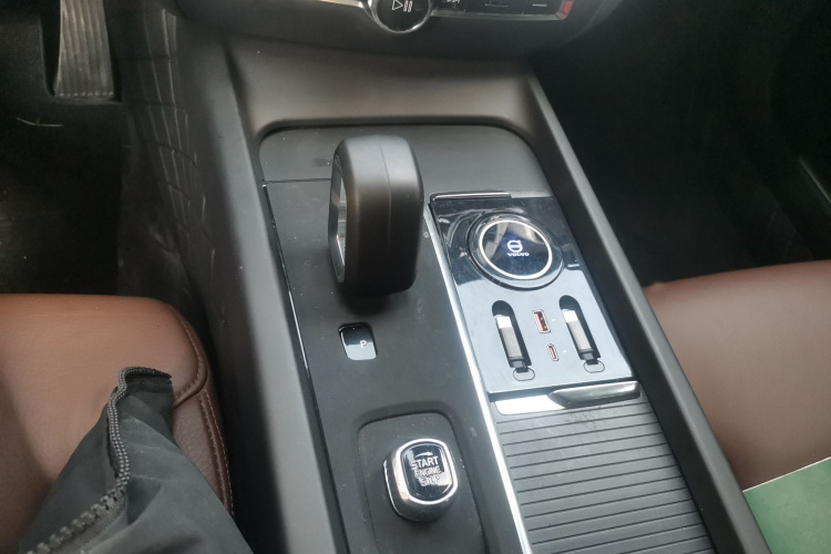 沃尔沃S60 2023款 B4 智逸豪华版局部细节18