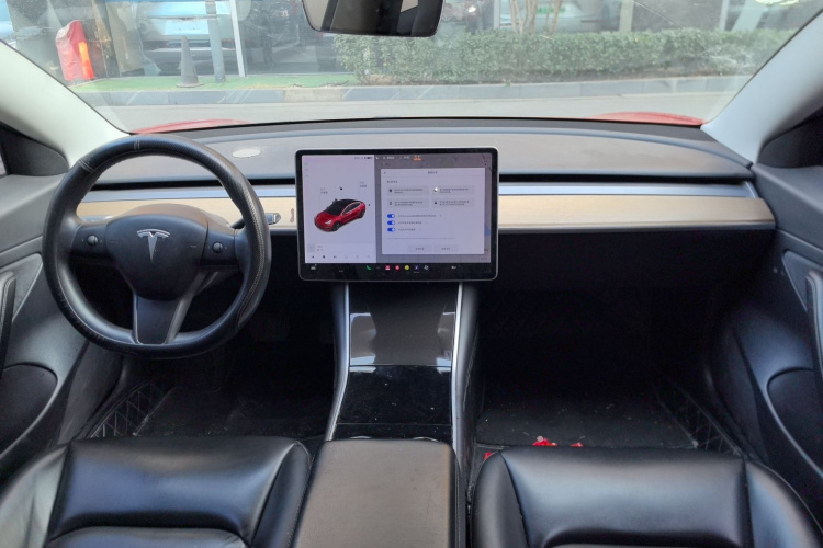 特斯拉 Model 3 2019款 标准续航后驱升级版中控内饰12