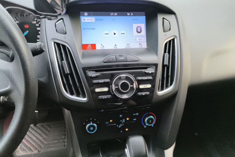 福特 福克斯 2018款 两厢经典 1.6L 自动舒适型智行版局部细节16