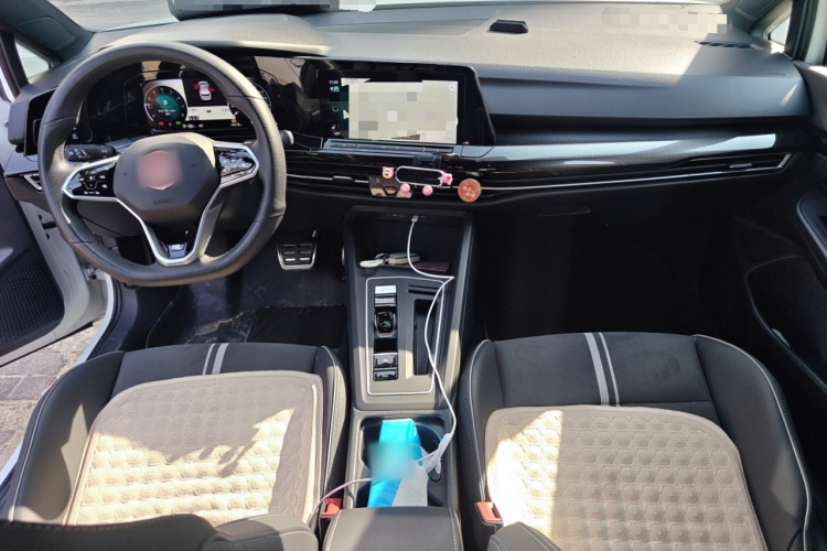 大众 高尔夫 2023款 改款 280TSI DSG R-Line中控内饰12