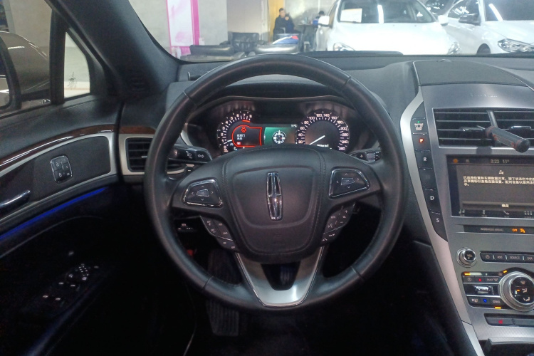 林肯MKZ 2019款 2.0T 尊享版 国VI中控内饰13