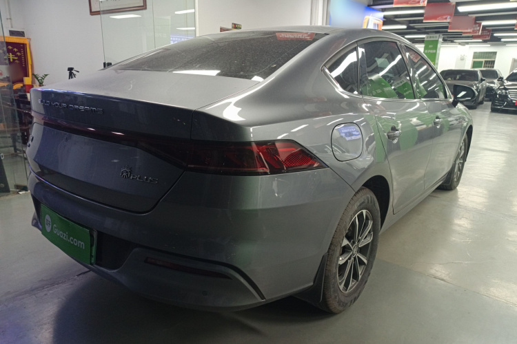 比亚迪 秦PLUS 2024款 荣耀版 DM-i 55KM领先型车身外观6005