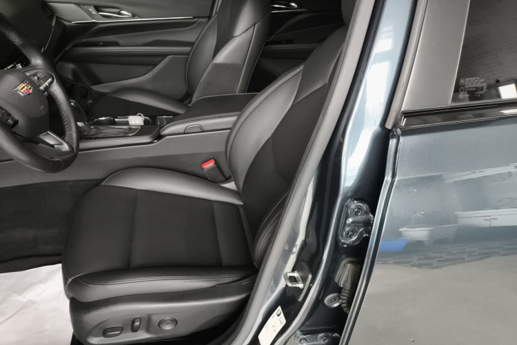 凯迪拉克CT4 2021款 28T 风尚型局部细节19