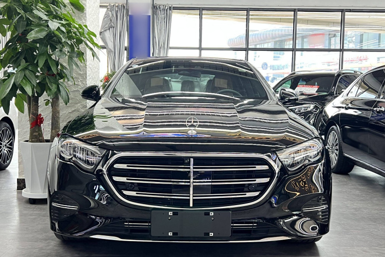 奔驰E级 2025款 E 300 L 时尚型车身外观6001