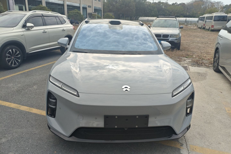 蔚来ET5T 2025款 75kWh Touring车身外观2