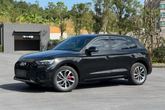 奥迪Q5L 2025款 40 TFSI 豪华动感型