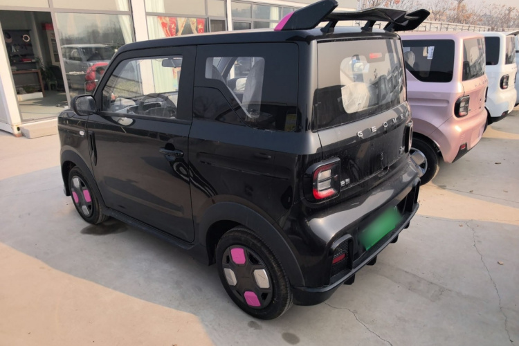 吉利银河 2025款 210km 熊猫卡丁车身外观6003