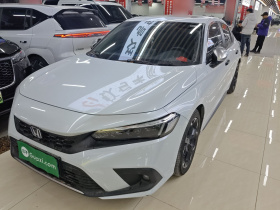 本田 思域 2023款 HATCHBACK 2.0L e:HEV 极曜版