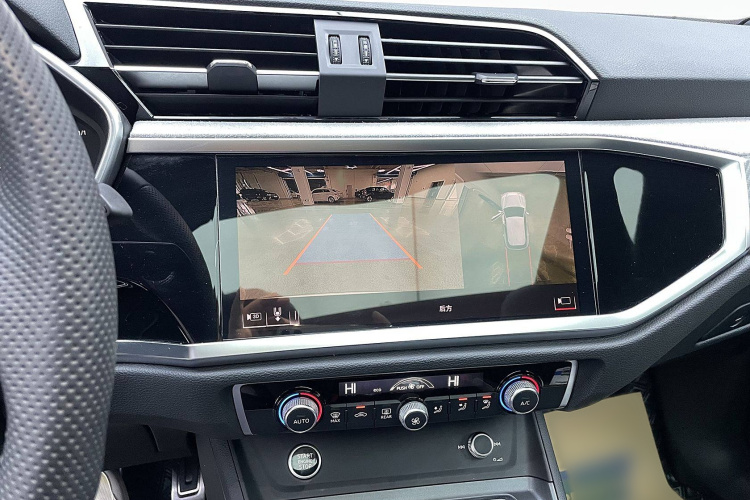 奥迪Q3 Sportback 2024款 40 TFSI 时尚型中控内饰7002