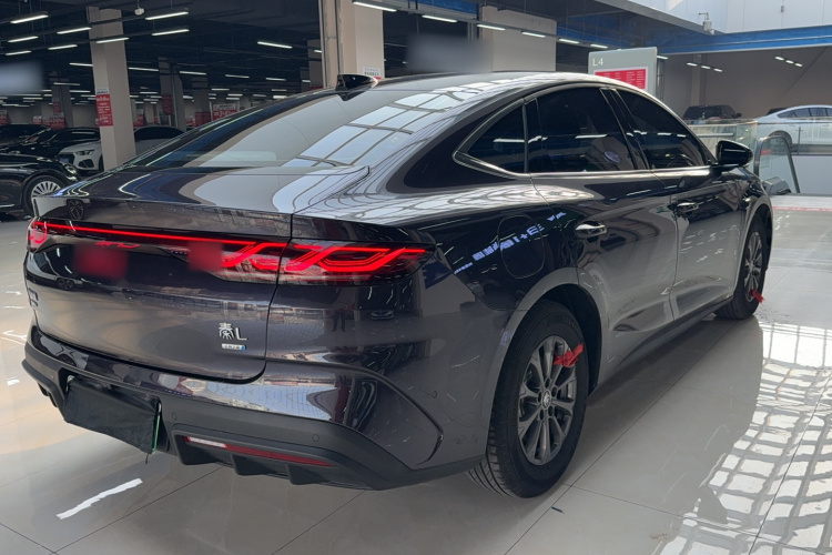 比亚迪 秦L 2025款 DM-i 智驾版 80KM领先型车身外观6003