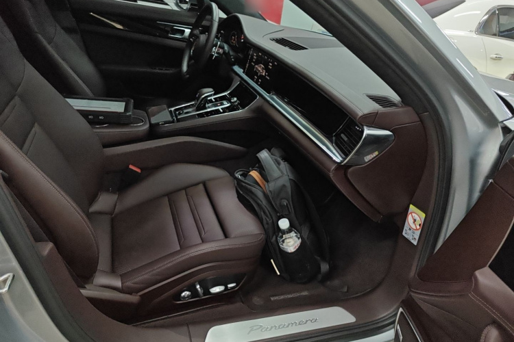 保时捷 2021款 Panamera 2.9T局部细节41
