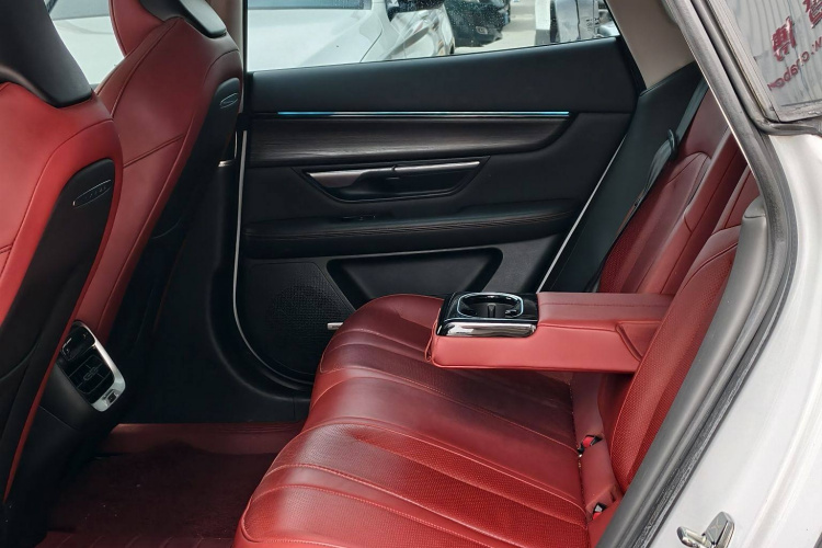 小鹏P7 2020款 670N中控内饰7002