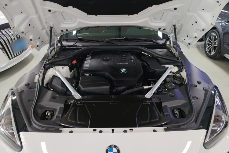 宝马Z4 2022款 sDrive 25i M运动套装机舱底盘24