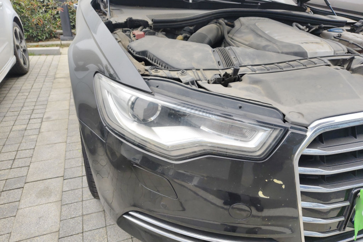 奥迪A6L 2012款 30 FSI 舒适型车身外观6006