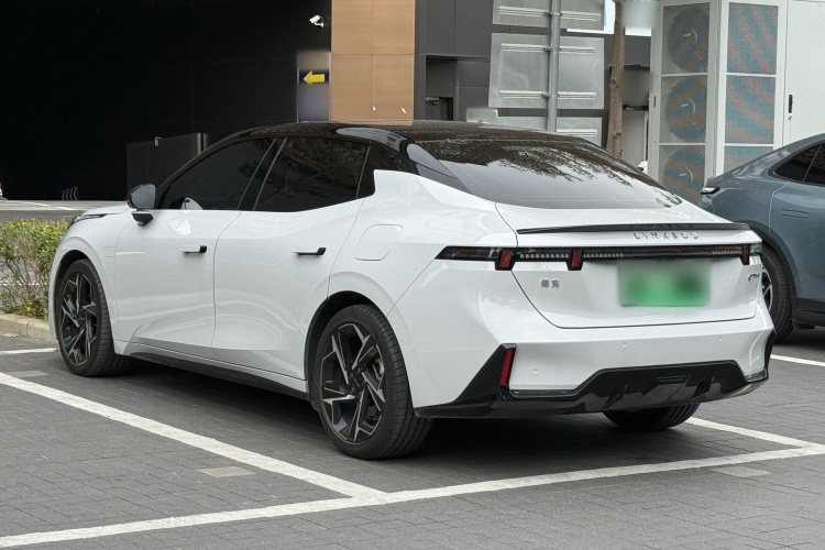 领克07 2024款 EM-P 126长续航 Halo车身外观6005