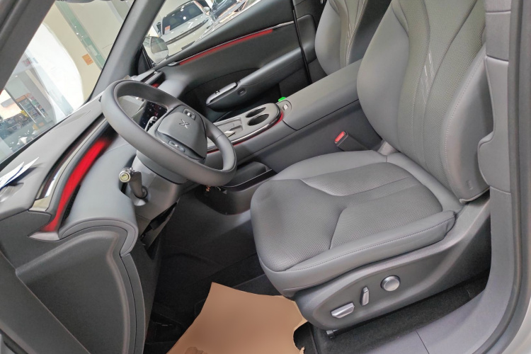 小鹏G7 2025款 702 超长续航 Max中控内饰19