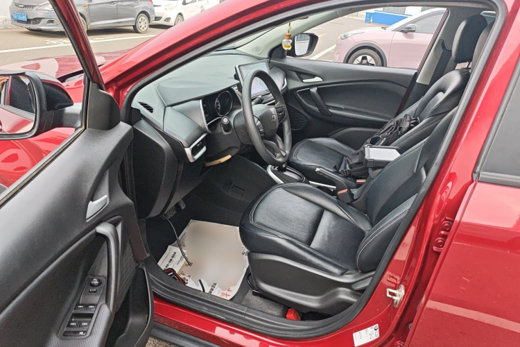 雪佛兰 创酷 2019款 Redline 335T CVT潮版 国VI中控内饰20