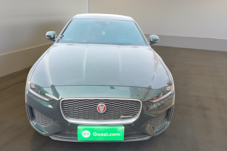 捷豹XEL 2023款 2.0T 250PS R-DYNAMIC S进取运动版车身外观2