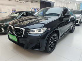 宝马X4 2022款 xDrive 25i M运动套装