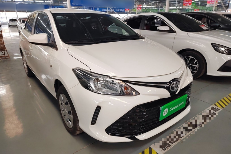 丰田 威驰FS 2019款 1.5L CVT锋驰版车身外观3