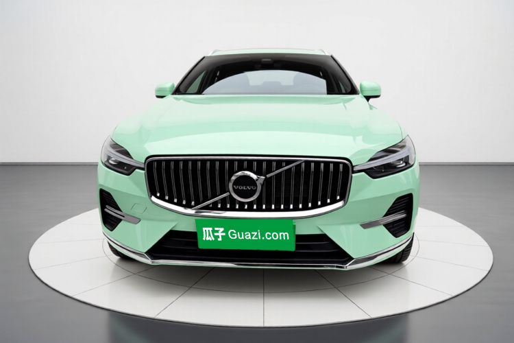 沃尔沃XC60 2024款 B5 四驱智逸豪华版车身外观2