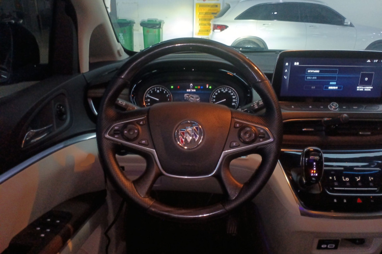 别克GL8 2022款 陆上公务舱 652T 豪华型局部细节13