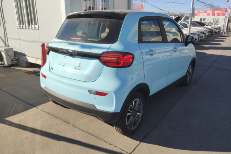 零跑汽车 零跑T03 2025款 403舒享版车身外观7