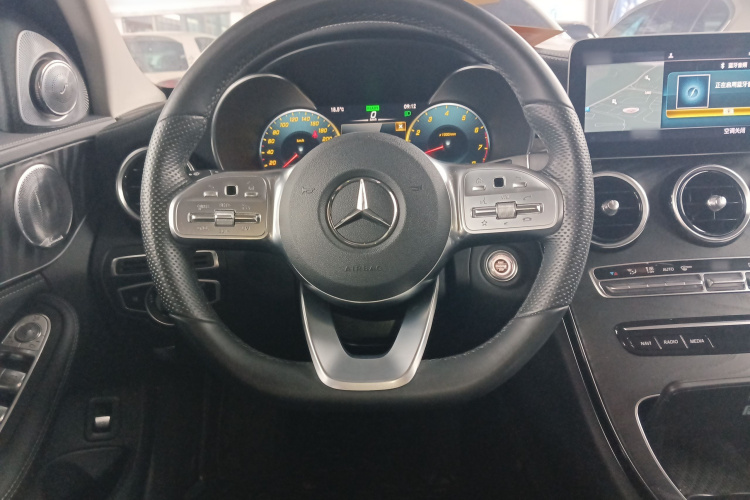 奔驰C级 2020款 C 260 L 运动版中控内饰13