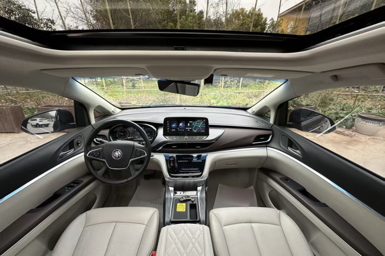 别克GL8 2020款 陆上公务舱 652T 尊贵型中控内饰7002