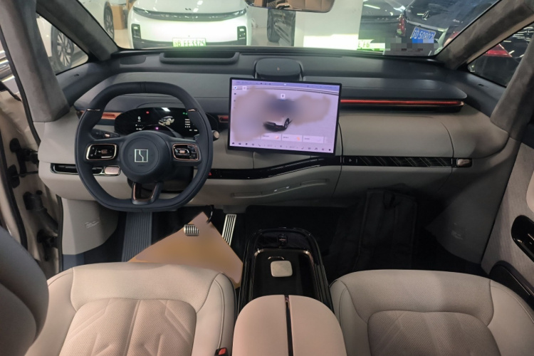 极氪MIX 2025款 长续航智驾版中控内饰7002