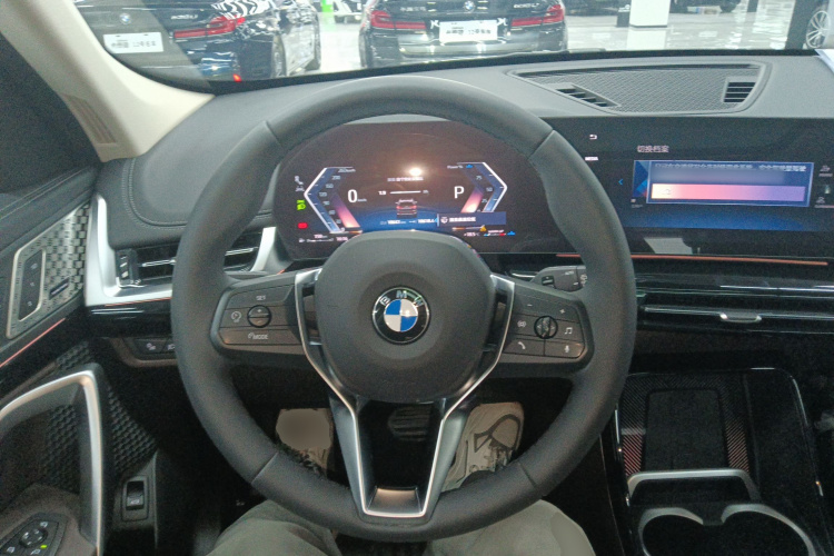 宝马X1 2023款 sDrive25Li X设计套装中控内饰13