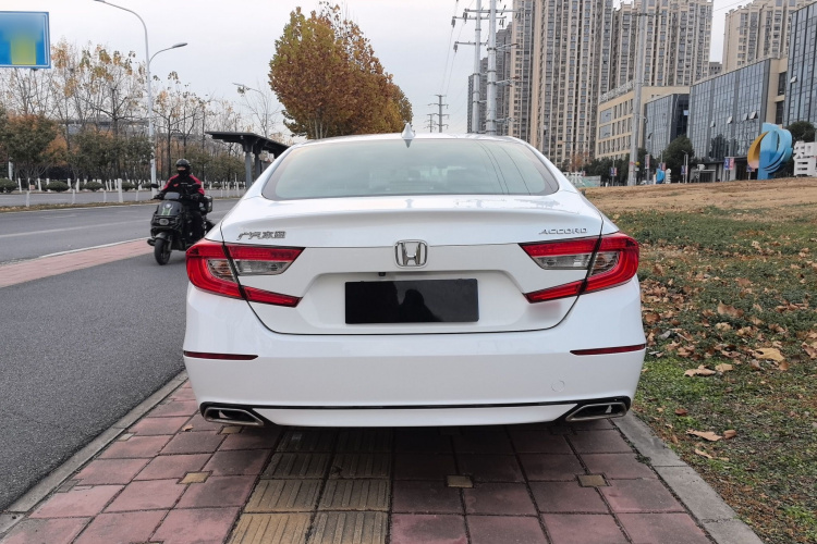 本田 雅阁 2018款 260TURBO 精英版 国V车身外观6004