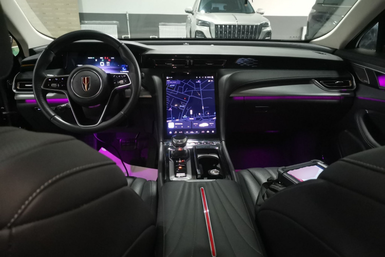 红旗H5 2023款 2.0T 自动智联旗畅版中控内饰12