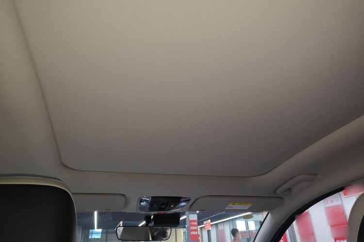 起亚 狮铂拓界 2023款 1.5T 两驱尊贵版局部细节22