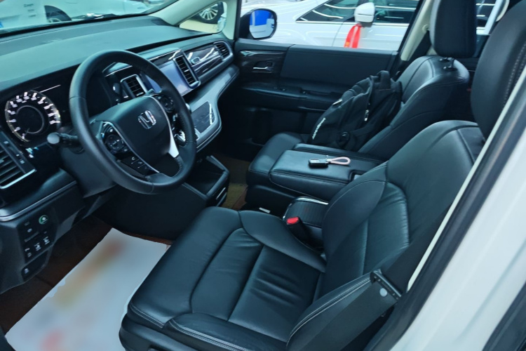 本田 艾力绅 2016款 2.4L 豪华版局部细节19