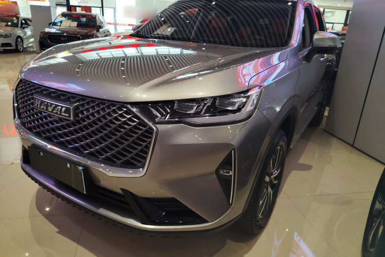 哈弗H6 2024款 1.5T 两驱经典版车身外观1
