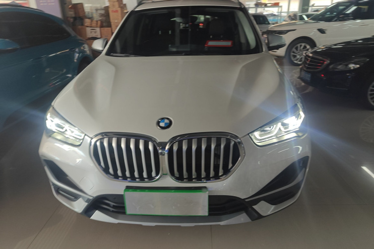 宝马X1 2022款 sDrive20Li 尊享型车身外观6001