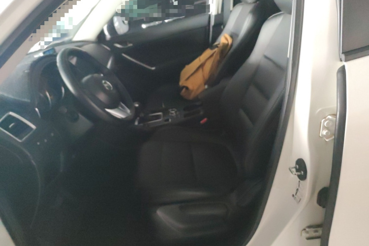 马自达CX-5 2015款 2.0L 自动两驱都市型中控内饰19