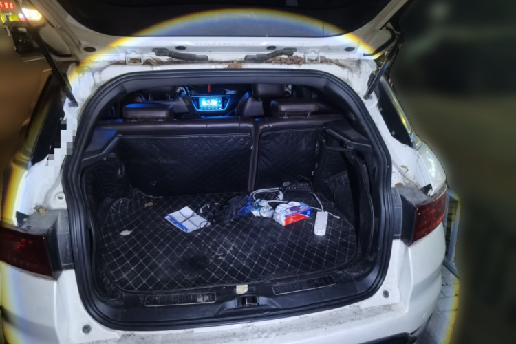 陆风X7 2015款 2.0T 全景尊贵版局部细节23