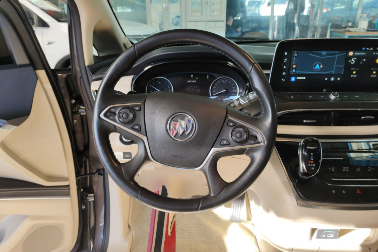 别克GL8 2023款 改款 陆上公务舱 豪华型局部细节13