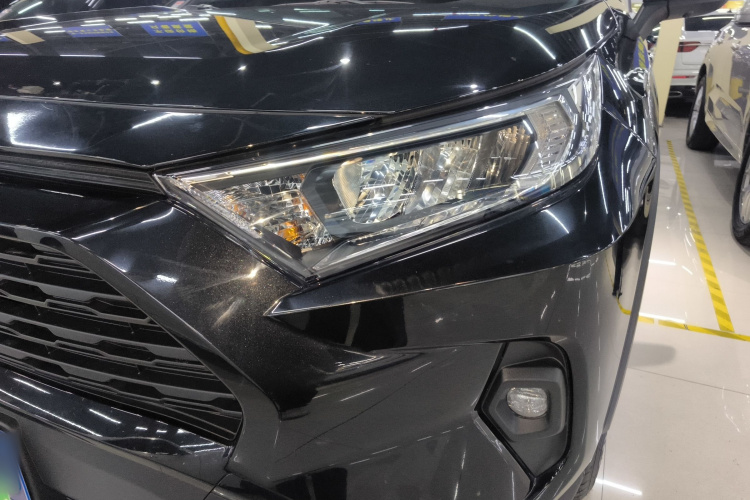 丰田 RAV4荣放 2024款 2.0L CVT两驱都市版局部细节36