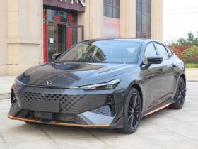 长安UNI-V 2024款 1.5T 尊贵运动型