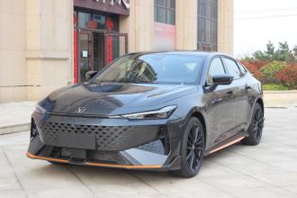 长安UNI-V 2024款 1.5T 尊贵运动型