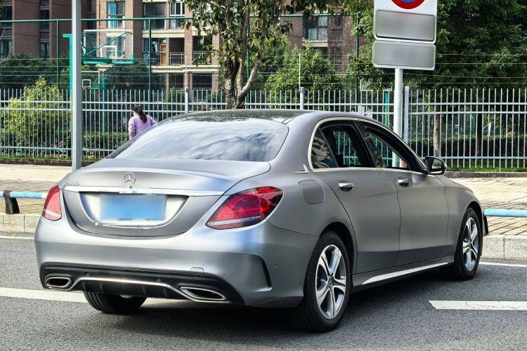 奔驰C级 2019款 改款 C 260 L 运动版车身外观6004