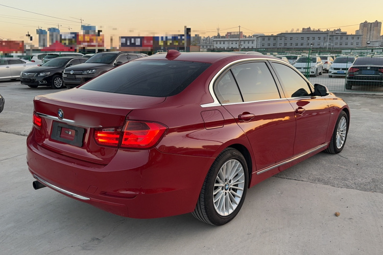 宝马3系 2013款 改款 320Li 豪华设计套装车身外观6004