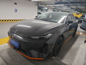 长安UNI-V 2024款 1.5T 尊贵运动型