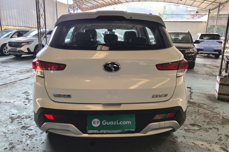 东南DX3 2018款 1.5L 手动尊贵型车身外观6