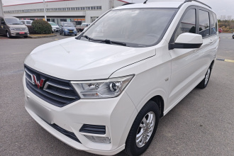 五菱汽车 五菱宏光 2018款 1.5L S舒适型L2B