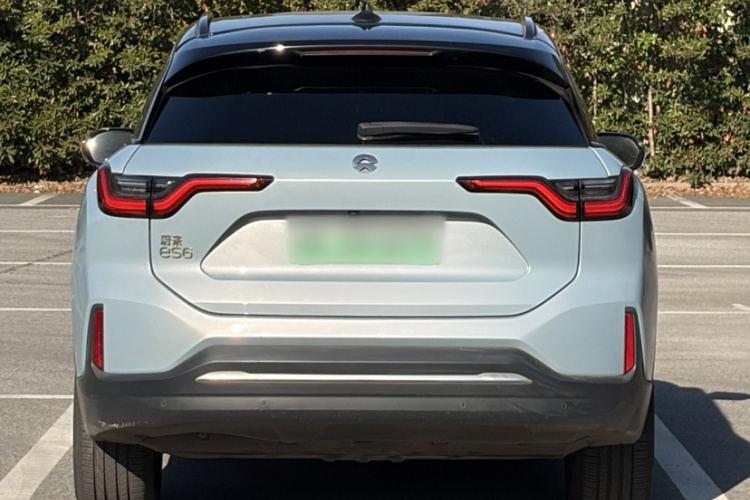 蔚来ES6 2019款 420KM 运动版车身外观6005