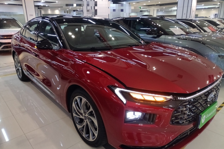 福特 蒙迪欧 2025款 2.0T EcoBoost 至尊型车身外观6002